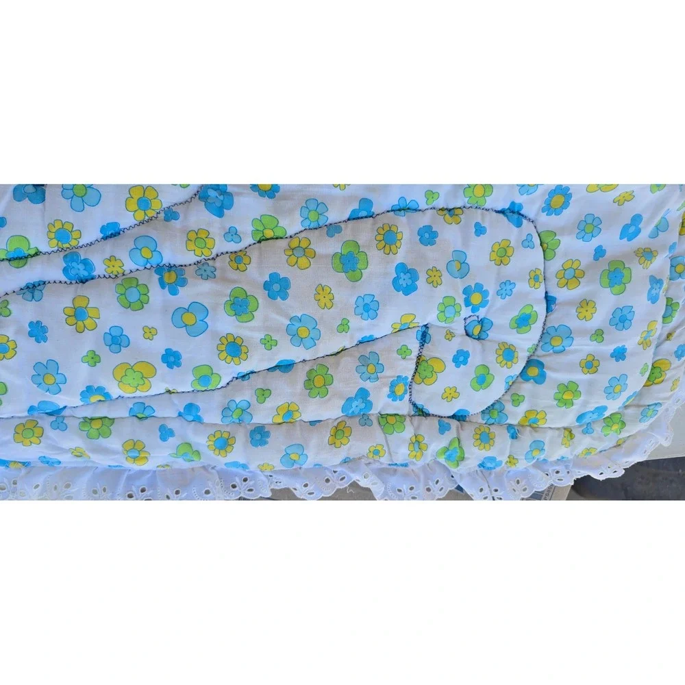 VTG Jungle Animal Quilted baby blanket decor Eyelet Lace Nursery Zoo handmade